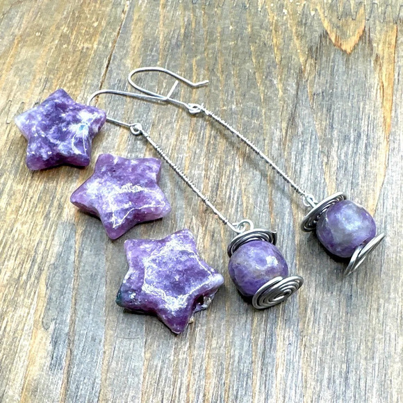 Alquimia Silver and Purple Earrings with Raw Amethyst Stones - Picture 1 of 4